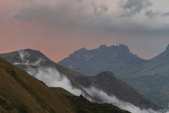 Фотоотчет по июньским горам Осетии и КБР. ЧП (часть первая). (Горный туризм)