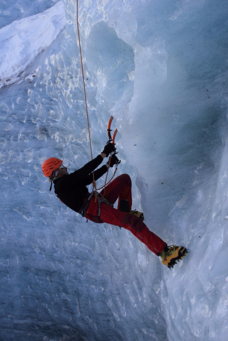 Основные причины срывов при движении по льду. Ледолазание и безопасность. (Альпинизм)