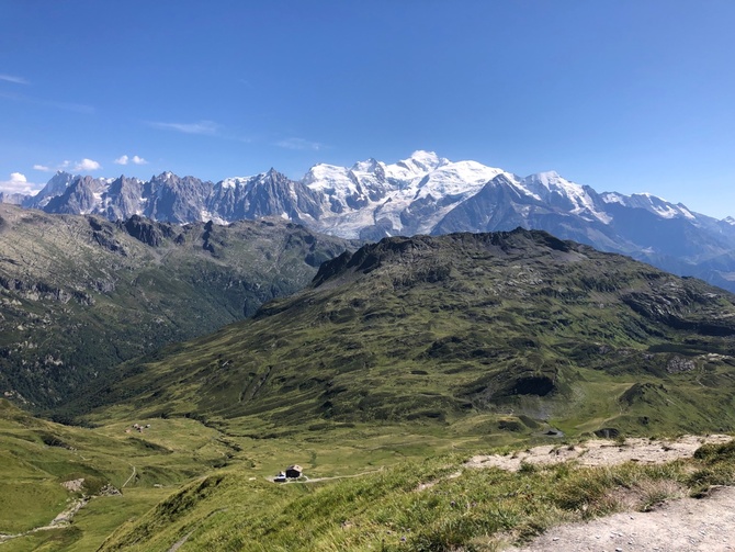 В помощь треккерам в Альпах (Туризм)