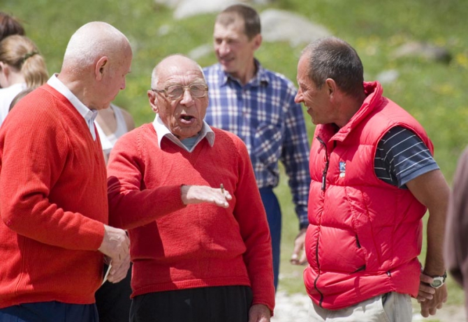 Безенги - все в сборе! (Альпинизм, чемпионат россии, юбилей, 50 лет, хитрушки, траверсы)