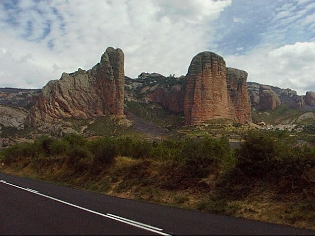 Loarre - Лоарре (Испания), летая в Лоарре (Путешествия)