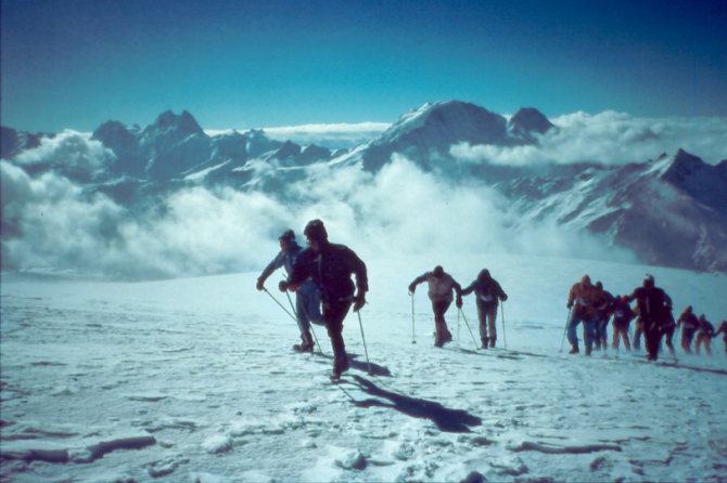 Рассказ Кейвина Куни о "бэловском" забеге на Эльбрус в 1990 м году (Альпинизм, балыбердин, top sport travel, russianclimb, elbrus race, букреев, скоростное восхождение, elbrus, bask, баск)