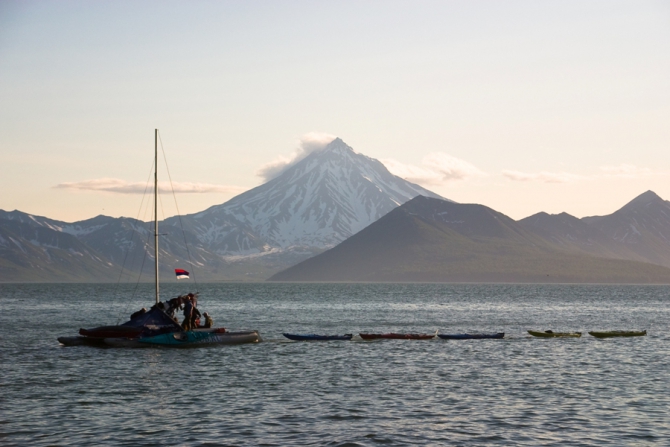 Маленький фототчёт со съёмок sea kayaking video 2009 на Камчатке (Вода, камчатка, каякинг)