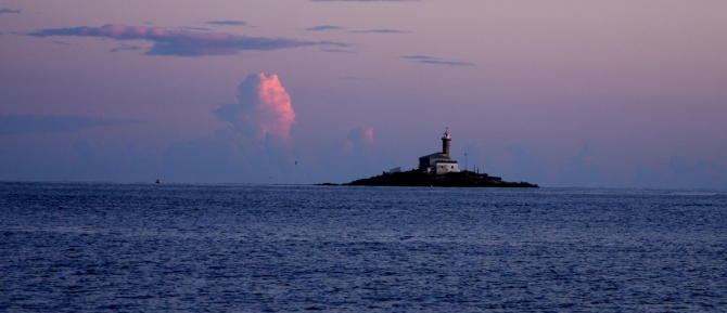 Доломиты уходящие под воду (средиземное море, хорватия)