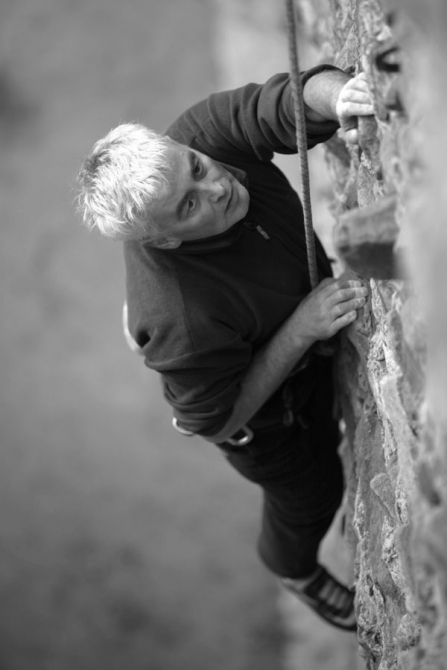 Каменный скалодром в Десногорске. Продолжение. (Скалолазание)