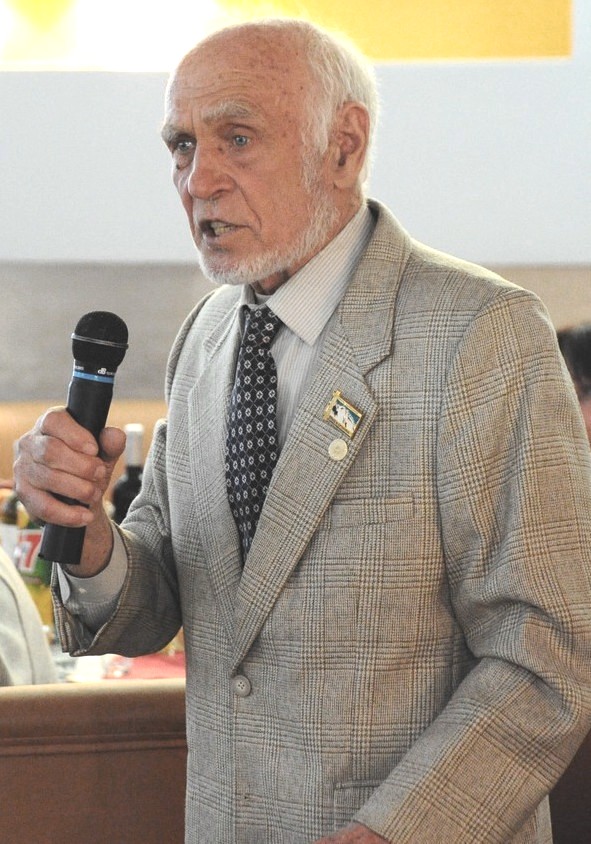 DS7_1397m Вале Божукову 88 лет. (Альпинизм)
