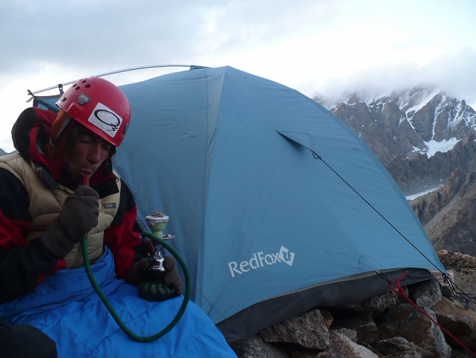 Night Butterfly Team. Часть 2. Кальяны на вершинах мира (зимний, скотников, морозова, ozone, ночные бабочки, уллутау)