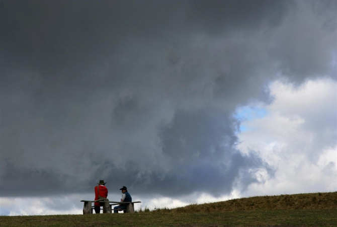 Свесить ноги в разные полушария... (Альпинизм, эквадор, котопакси, иллиница норте, галапагосы)