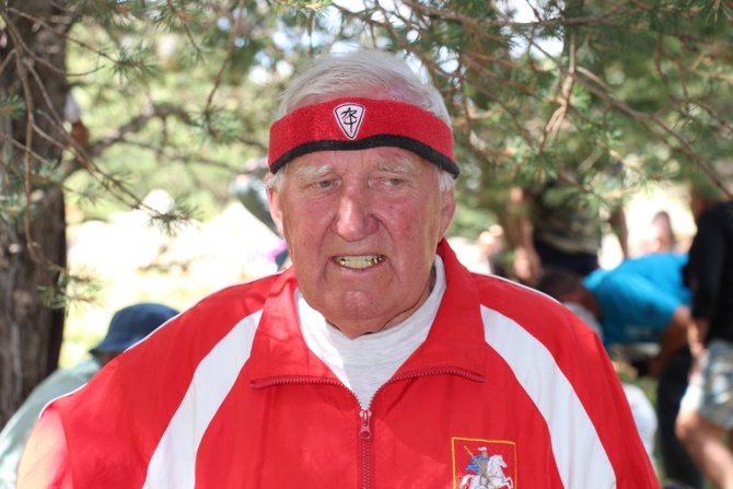 10  2022:    - 86! ()