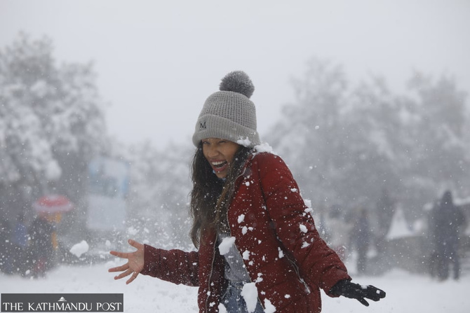 Снегопады обрушились на горные районы Непала (Горный туризм)