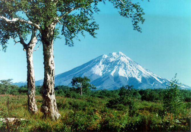 10 лет назад я уже выкладывал этот пост о Камчатке на РИСКе... (Горный туризм)