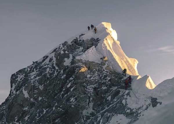 everest2023vesna-start-28 Жертвы Эвереста: собралась на вершину с кардиостимулятором (Альпинизм)