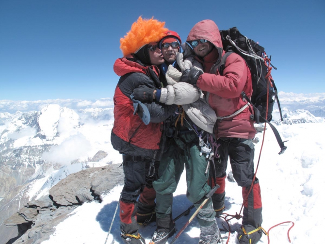 Краткий отчет о походе с восхождениями на пики Революции, Коммунизма и Ленина (Памирский марафон-2009). (Альпинизм, маи, пик ленина, пик коммунизма, пик революции)