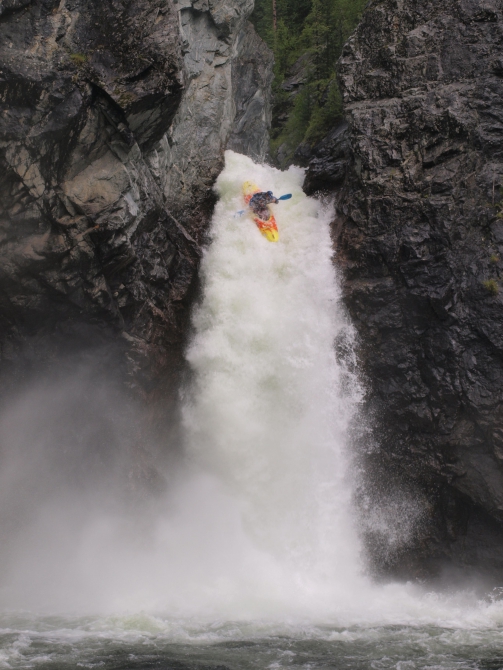 Водопадомания (Вода, riverzoo.ru, куркуре, эхе-гол, билюты, водопады, каякинг)