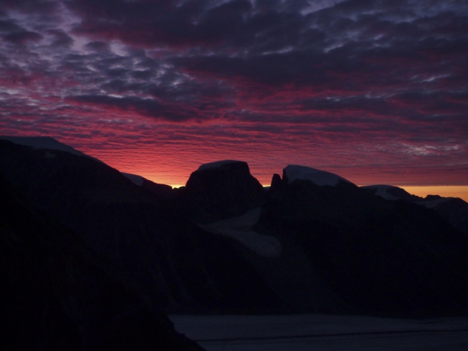 Бельгийцы в Арктике. Три новых маршрута на Баффин-Айленде! (Альпинизм, чистый стиль, баффин айленд, фаврезе, бельгия, канада, альпинизм)