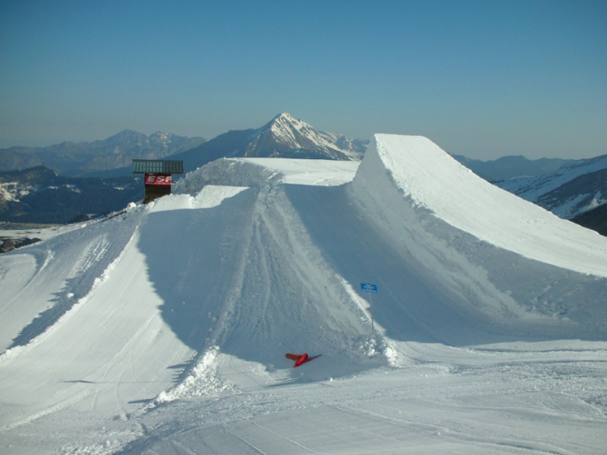 Самая большая тусовка во Франции (Бэккантри/Фрирайд, авориаз, avosnowfest, фестиваль, франция, горные лыжи, сноуборд)