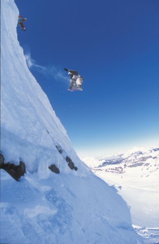 Самая большая тусовка во Франции (Бэккантри/Фрирайд, авориаз, avosnowfest, фестиваль, франция, горные лыжи, сноуборд)