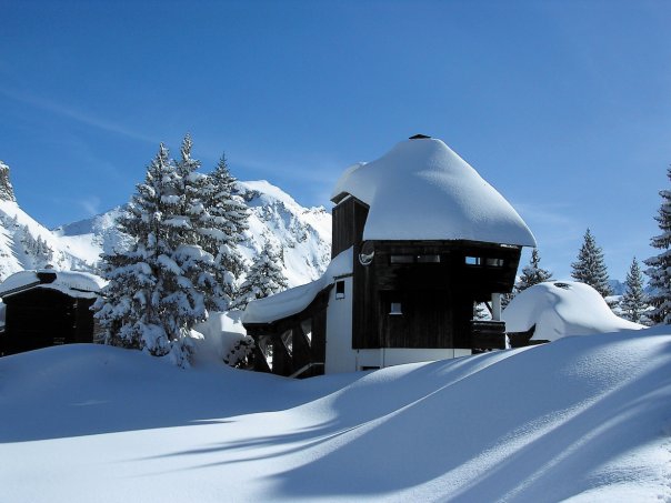 Самая большая тусовка во Франции (Бэккантри/Фрирайд, авориаз, avosnowfest, фестиваль, франция, горные лыжи, сноуборд)