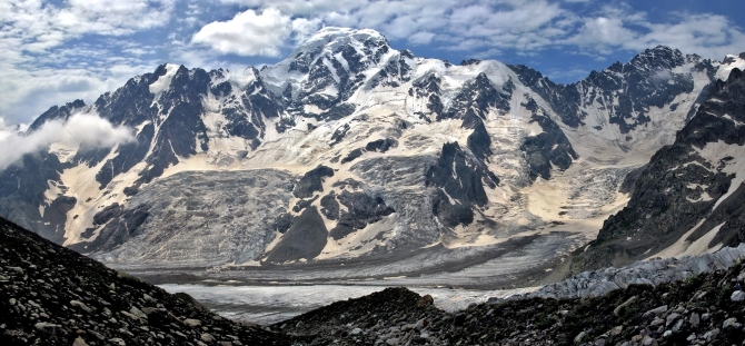Кавказ - лето 2009. Фотоальбом (Горный туризм, горы, безенги, приэльбрусье, альпинизм, туризм, балкария, осетия)