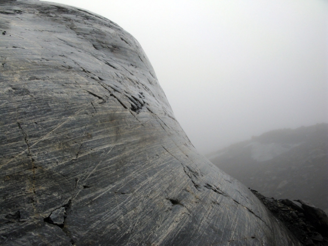 Кавказ - лето 2009. Фотоальбом (Горный туризм, горы, безенги, приэльбрусье, альпинизм, туризм, балкария, осетия)