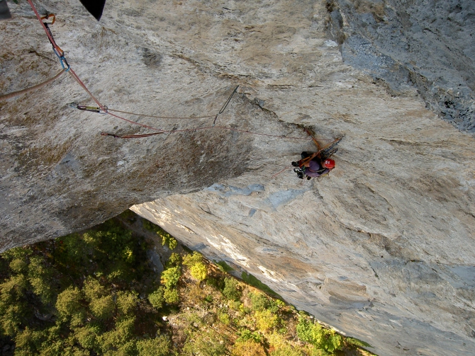 «Нависает и отбрасывает….» (Альпинизм, скальный альпинизм, гиперборея, цска им демченко, юркин, брык, шаан-кая)