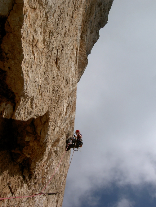 «Нависает и отбрасывает….» (Альпинизм, скальный альпинизм, гиперборея, цска им демченко, юркин, брык, шаан-кая)