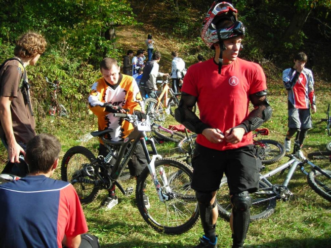 Первый открытый чемпионат Нальчика по ДАУН-ХИЛЛУ на горе Большая Кизиловка (дх, мтб, велоспорт, скоростной спуск, фрирайд)