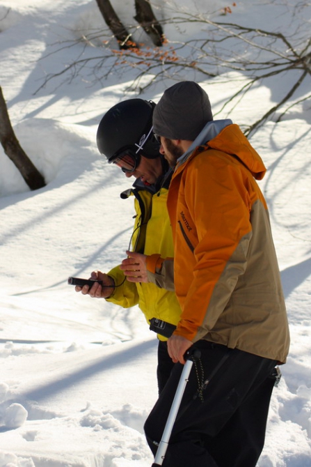 Спасательные работы при сходе лавины. Практический курс. (Горные лыжи/Сноуборд, pieps, лавинное снаряжение, лавинный курс, лавинная безопасность)