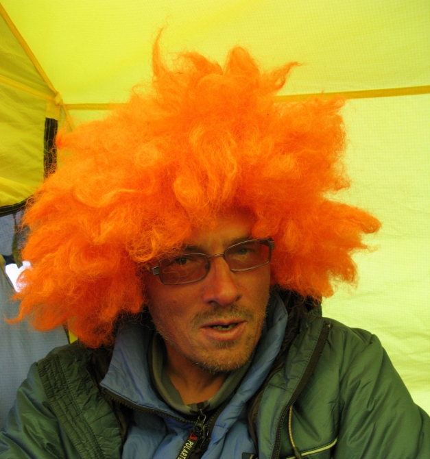 Номинанты "Хрустального пика-2009": Памирский марафон (Альпинизм, хрустальный пик, события, риск.ру, risk.ru, лебедев, маи)