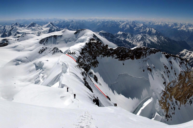 Номинанты "Хрустального пика-2009": Памирский марафон (Альпинизм, хрустальный пик, события, риск.ру, risk.ru, лебедев, маи)