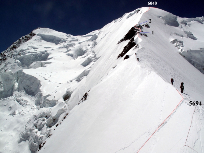 Номинанты "Хрустального пика-2009": Памирский марафон (Альпинизм, хрустальный пик, события, риск.ру, risk.ru, лебедев, маи)