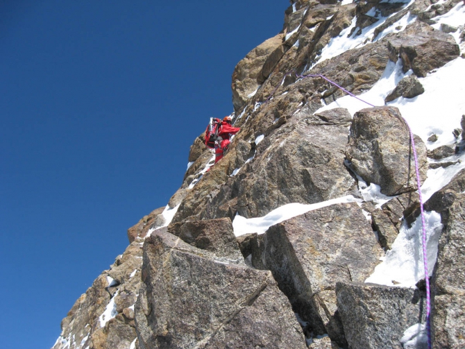 Номинанты «Хрустального пика-2009»: Победа Западная по контрфорсу СЗ стены (жандарм «Верблюд», Альпинизм, соколов, события, риск.ру, risk.ru, хрустальный пик, горелик)