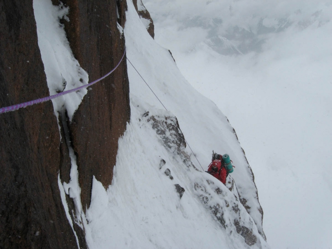 Номинанты «Хрустального пика-2009»: Победа Западная по контрфорсу СЗ стены (жандарм «Верблюд», Альпинизм, соколов, события, риск.ру, risk.ru, хрустальный пик, горелик)
