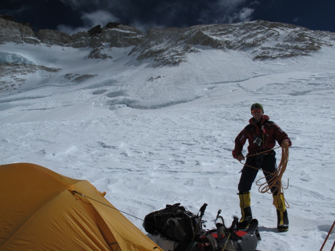 Номинанты «Хрустального пика-2009»: первое зимнее восхождение на Макалу (Альпинизм, risk.ru, события, зима, риск.ру, экспедиции, денис урубко, симоне моро, хрустальный пик)