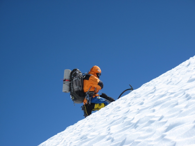 Номинанты «Хрустального пика-2009»: первое зимнее восхождение на Макалу (Альпинизм, risk.ru, события, зима, риск.ру, экспедиции, денис урубко, симоне моро, хрустальный пик)