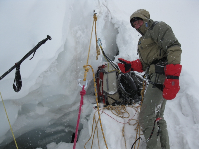 Номинанты "Хрустального пика 2009": Чо-Ойю по Юго-Восточной стене (Альпинизм, хрустальный пик, события, риск.ру, risk.ru, борис дедешко, денис урубко, горы, экспедиции, непал, 6б, первопроход, казахстан)