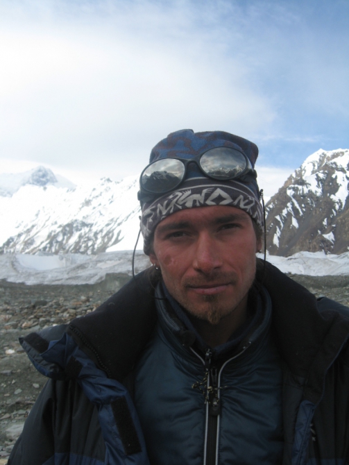 Номинанты «Хрустального пика-2009»: пик Победы по Северо-Восточному контрфорсу (Альпинизм, победа, виктор коваль, сергей кондрашкин, риск.ру, хрустальный пик, события, risk.ru, горы, маршрут журавлева)