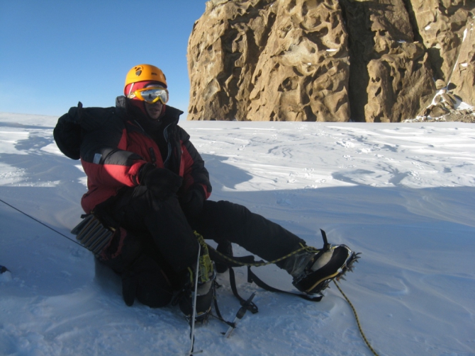 Номинанты «Хрустального пика-2009»: пик Победы по Северо-Восточному контрфорсу (Альпинизм, победа, виктор коваль, сергей кондрашкин, риск.ру, хрустальный пик, события, risk.ru, горы, маршрут журавлева)