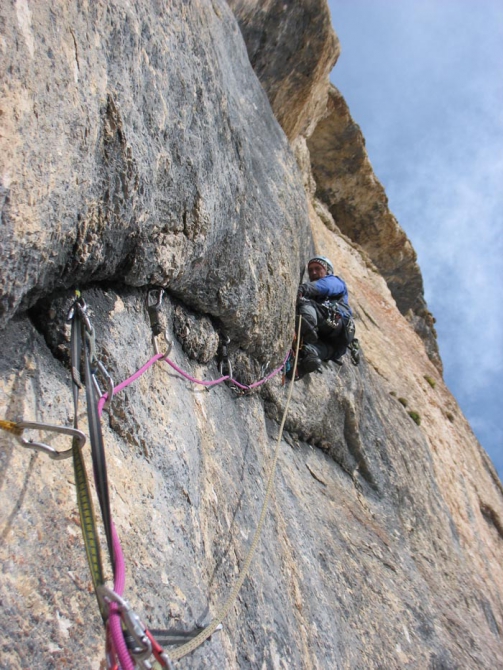 Номинанты "Хрустального пика-2009": Кара-Кая. Страна туманов... (Альпинизм, хрустальный пик, события, риск.ру, risk.ru, безенги, александр лавриненко, евгений полтавец, макс поляков)