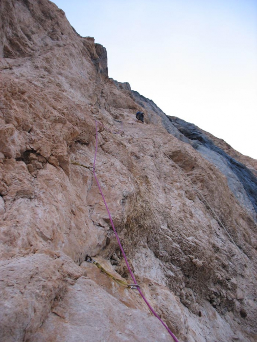 Номинанты "Хрустального пика-2009": Кара-Кая. Страна туманов... (Альпинизм, хрустальный пик, события, риск.ру, risk.ru, безенги, александр лавриненко, евгений полтавец, макс поляков)