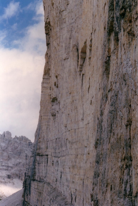 Номинанты "Стального Ангела-2009". Cime Grande di Lavaredo, северная стена "Comici". Морозова-Матюшевская (Альпинизм, zamberlan, tre cime di laveredo, rock empire, стальной ангел, dav club russland, grivel, женский альпинизм, redfox, фар)