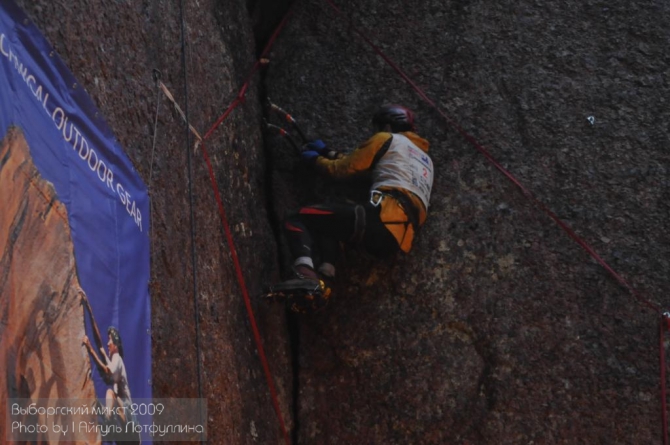 Выборгский микст 2009. А как это было? (Альпинизм, спб, драйтулинг, соревнования, ледолазание)