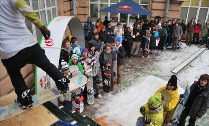 Red Bull Lords of the Boards 2009: скольжение по граниту науки... (Горные лыжи/Сноуборд, джиббинг)