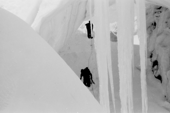 Пик Победа, 1949 (Альпинизм, инылчек, звездочка, колокольников)