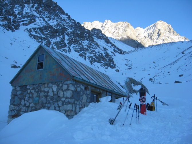 Несколько фактов об этой зиме в Безенги (Альпинизм, новичковая смена, нс, лавина)