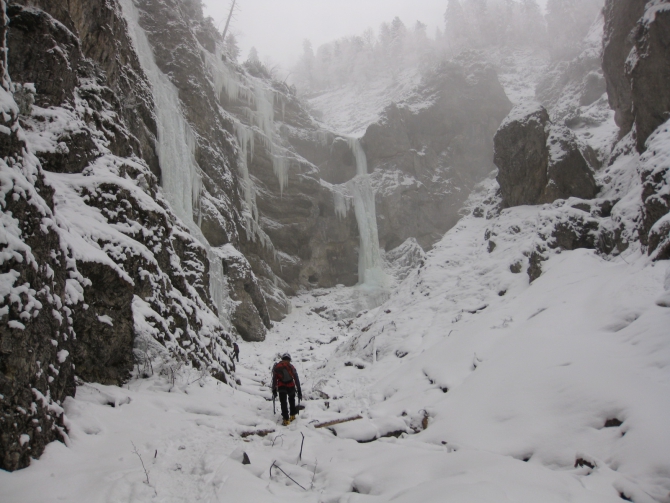 Немецкая ледовая арена (Ледолазание/drytoolling, sylvensteinspeichersee, тироль, ледолазание, альпы)
