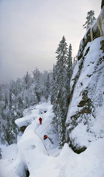 Рождество на Столбах. (Альпинизм, связки, марафон, хитрушки, красноярск, столбы, соревнования)