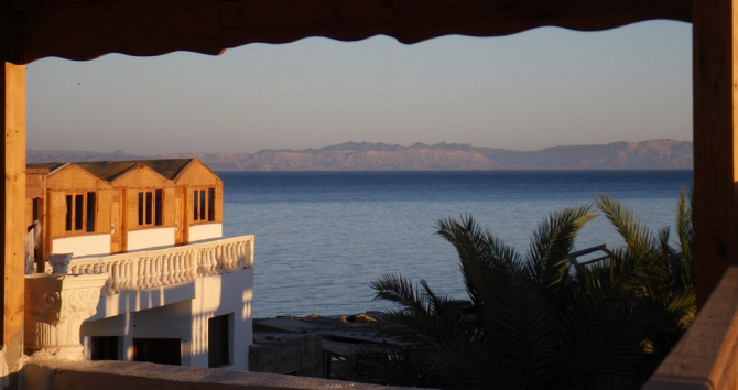 Планета Синай, или как перелетовать часть зимы. (Альпинизм, египет)