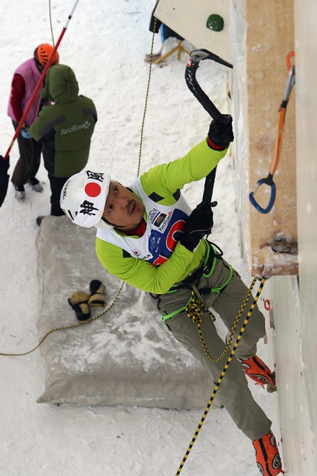 Опять про Киров! (Ледолазание/drytoolling, ледолазание, кубок мира, шабалин, зима, холодно, маркус бендлер, ангелика райнер, власов, шубина)