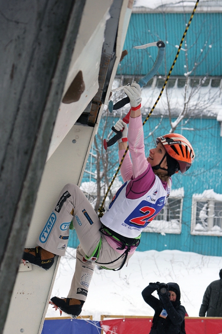 Опять про Киров! (Ледолазание/drytoolling, ледолазание, кубок мира, шабалин, зима, холодно, маркус бендлер, ангелика райнер, власов, шубина)